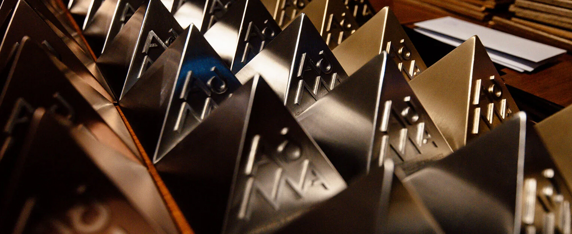  У Айгенис бронза и шорт-лист на ADMA AWARDS